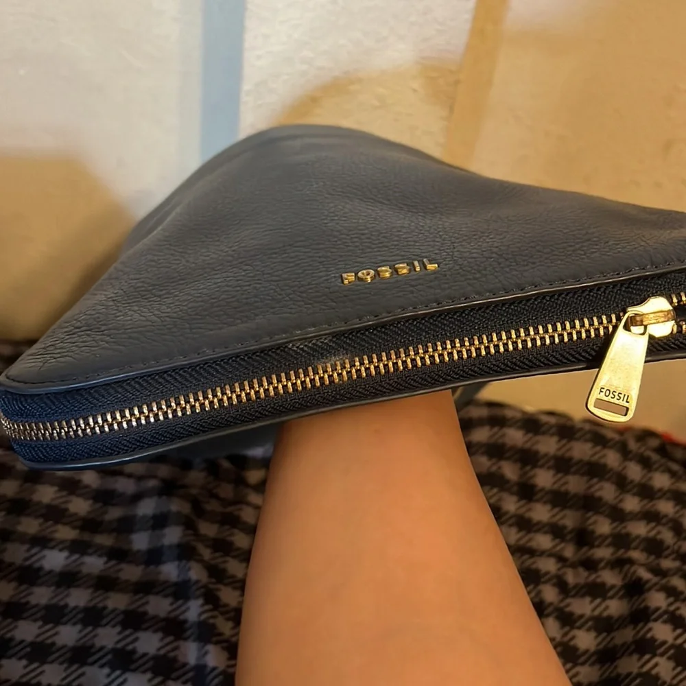 FOSSIL CROSSBODY - Picture 6 of 7